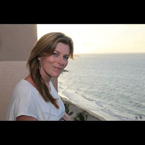 Meet your Posher, Carissa